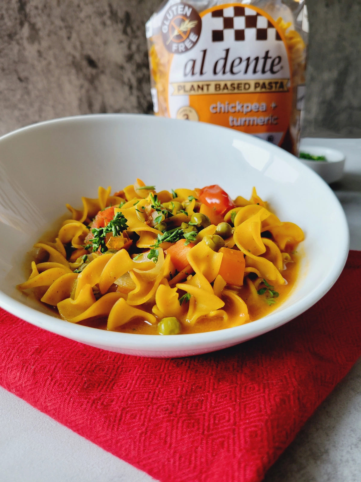 Chickpea+Turmeric pasta